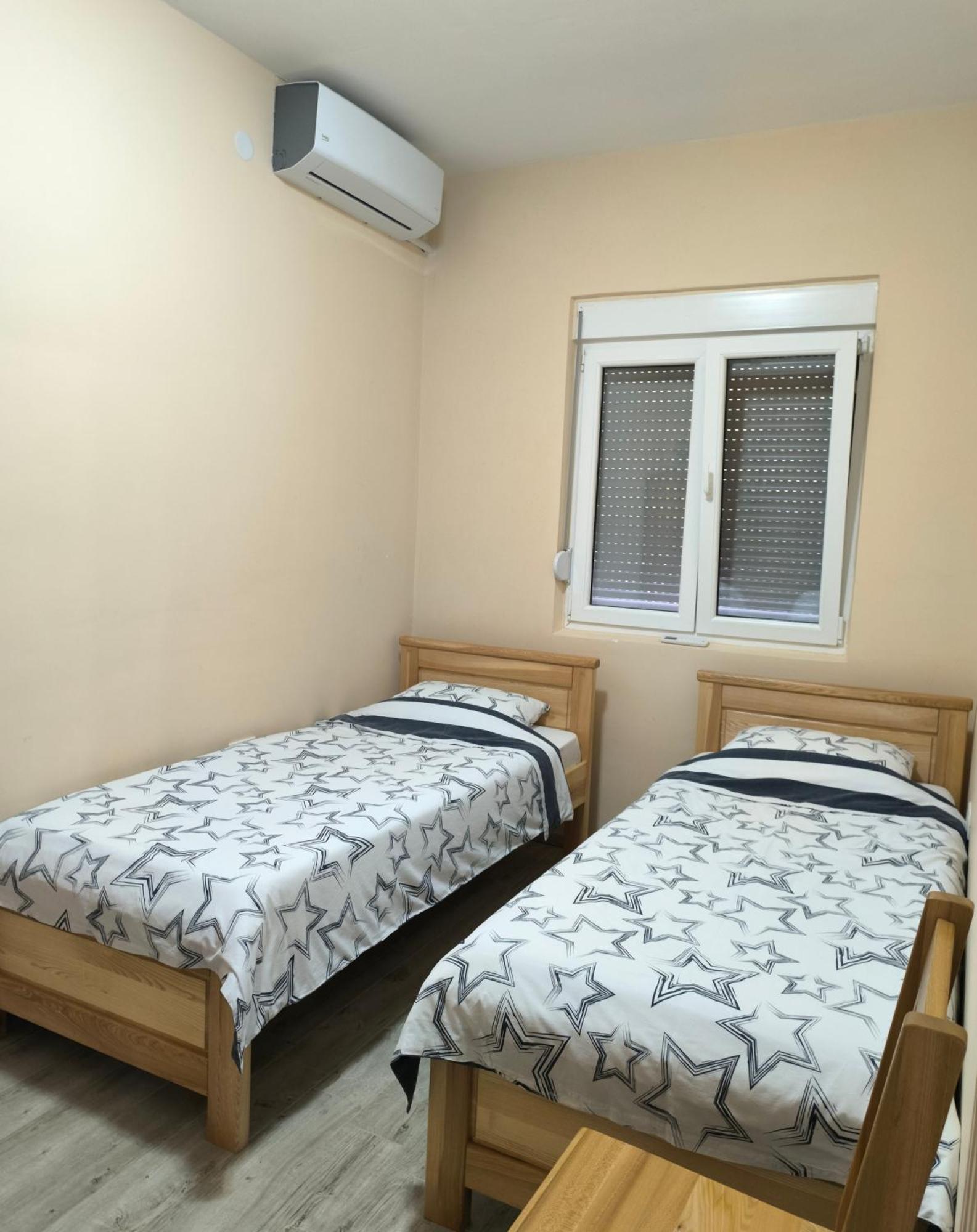 Liprosh Apartman Virpazar Kültér fotó